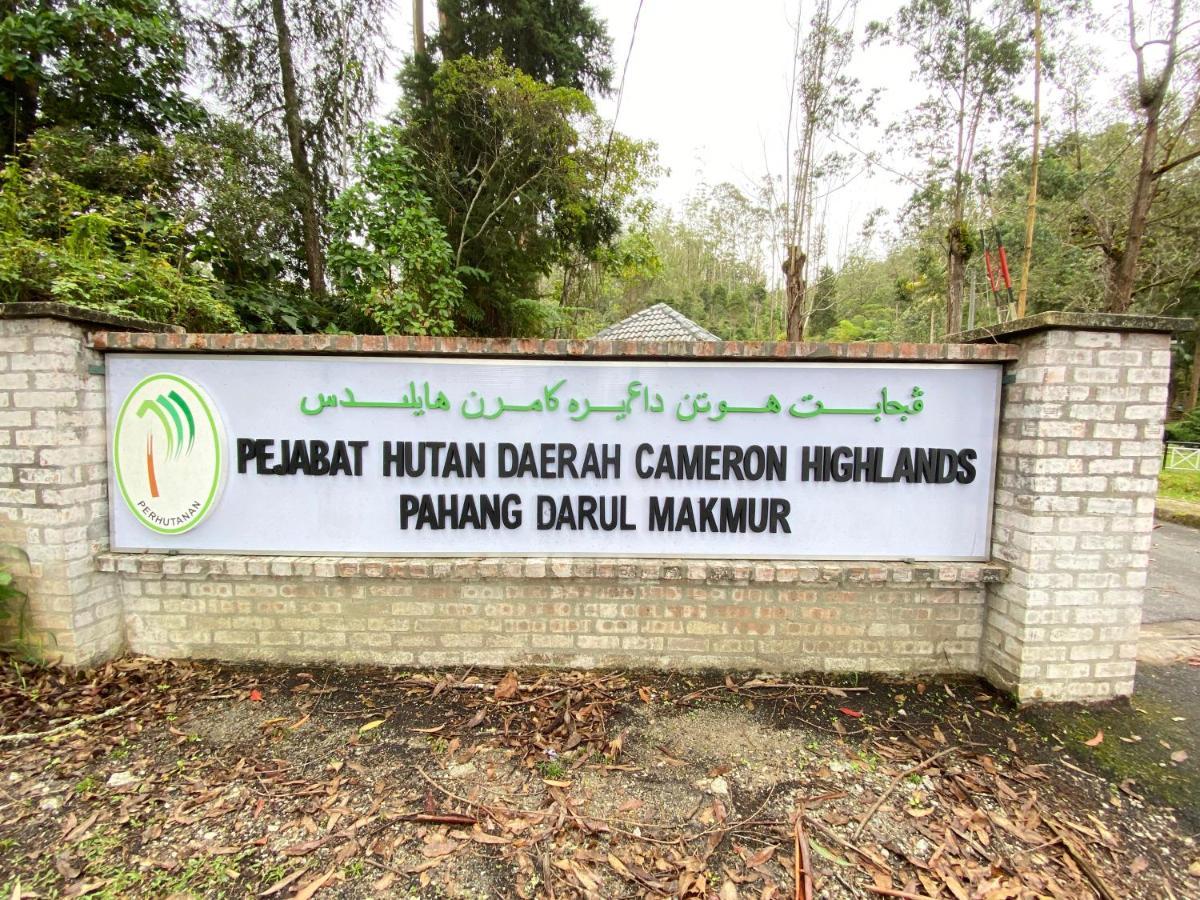 Aiza Homestay Opposite Abang Strawberry Taman Sedia Tanah Rata Exterior foto